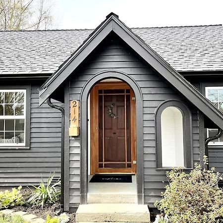 Modern 2 Bedroom Farmhouse Cottage With Hot Tub In Snohomish Exteriér fotografie